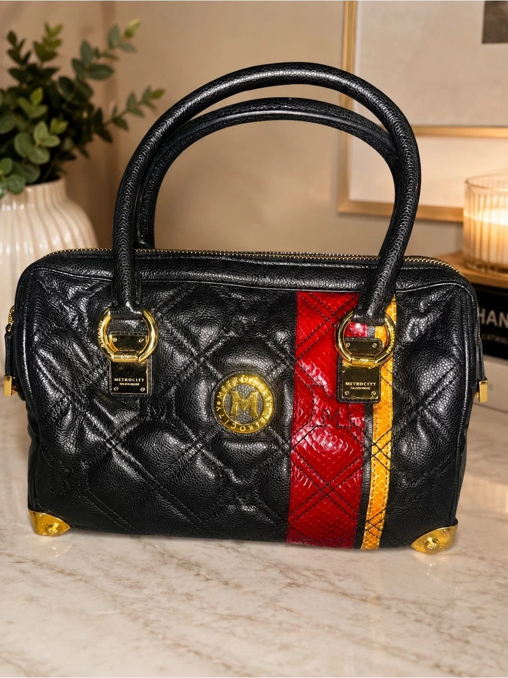 METROCITY Quilted Speedy Boston Bag- Preloved- has lock on side!-dust bag